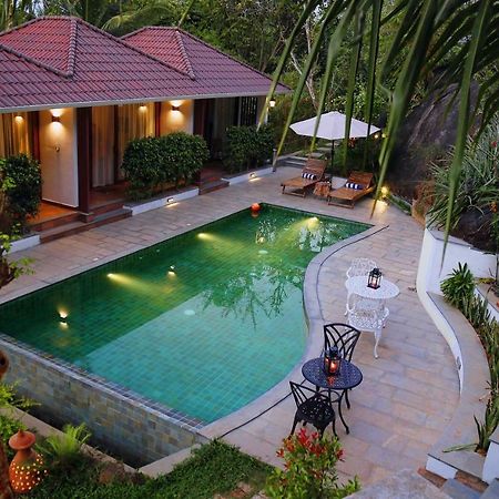 Le Candles Resort Calecute Exterior foto